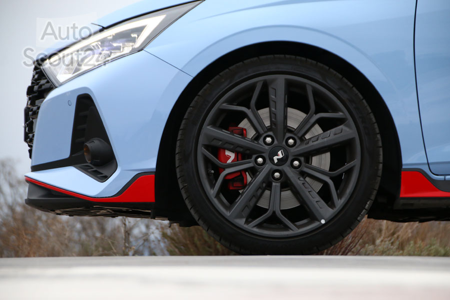 Hyundai i20N  (6).JPG