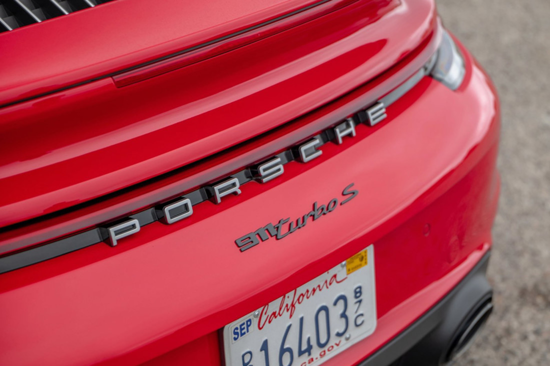 Porsche-911_Turbo_S-2021-1600-a4.jpg