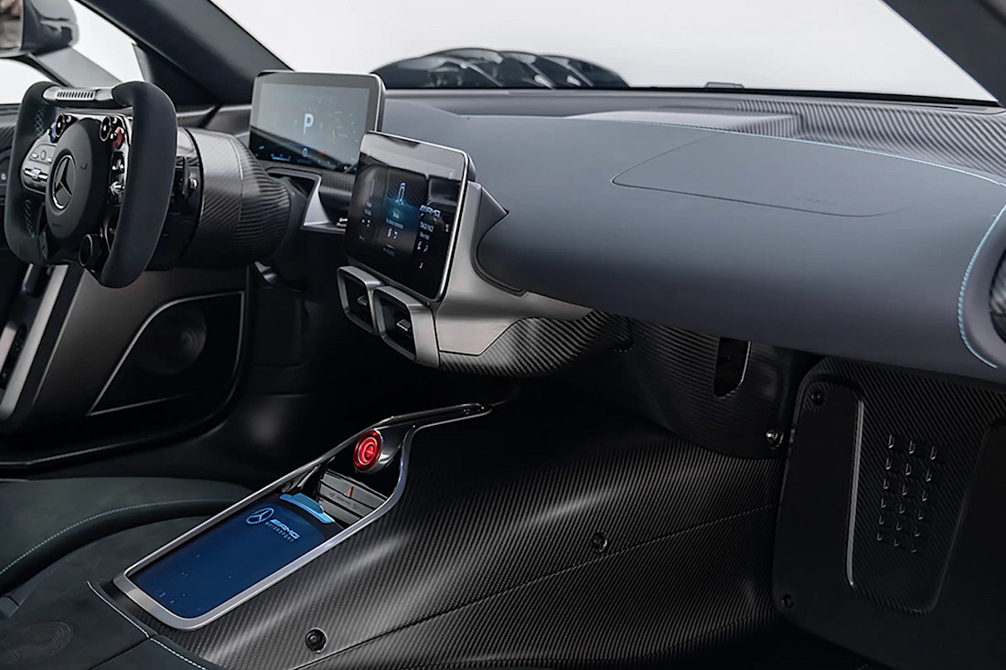 Mercedes-Benz-AMG-ONE-precio (11).jpg