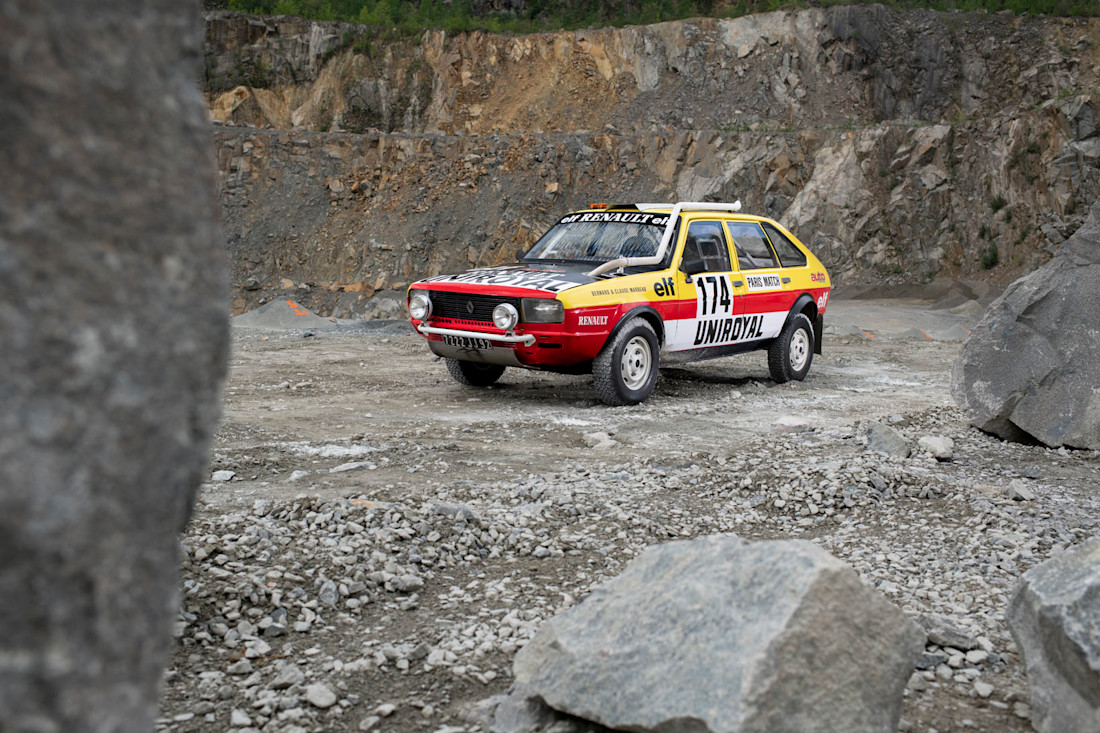 Renault_20_Paris_Dakar-17.jpg
