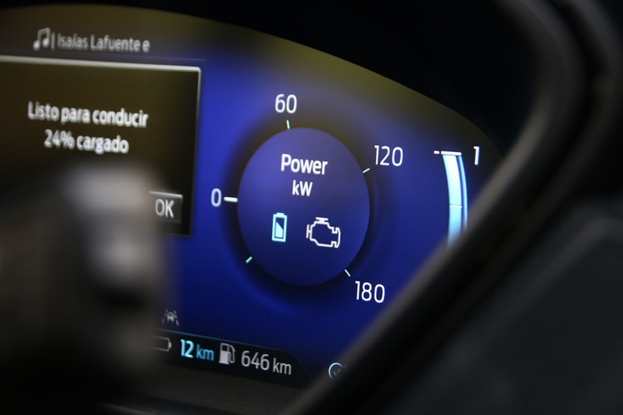 prueba-ford-kuga-phev-2020 (48).JPG