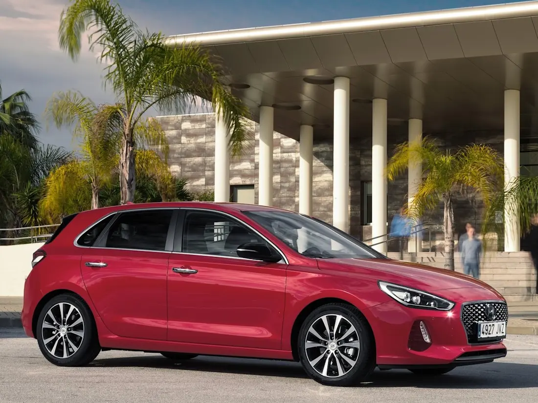 Hyundai-i30-2017-1280-a7c581754139fffd66ba475b702ff659f2