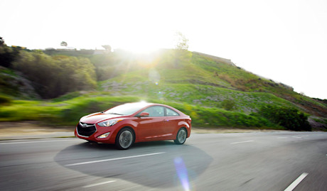 Editorial hyundai elantra coupe 03