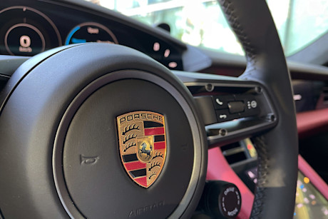 Editorial 2021 porsche taycan turbo s cross turismo 24 ct