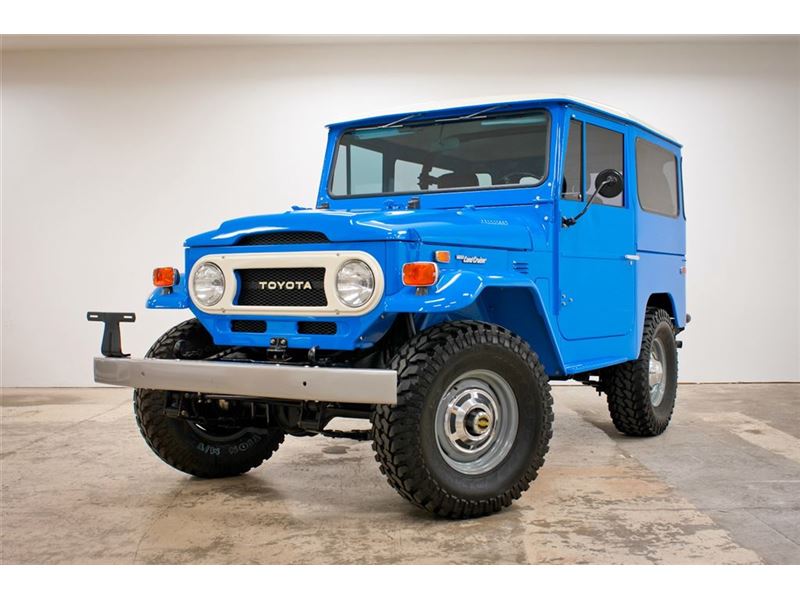 【ぴと】 Find of the Week: 1974 Toyota FJ40 Land Cruiser - AutoTrader.ca