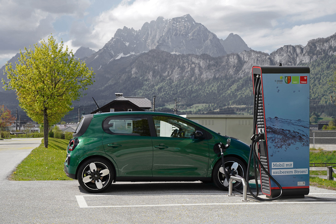 Renault-twingo-e-tech-electric-2026_Ladestation