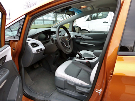 Editorial 2017 chevrolet bolt ev premier 10 jb