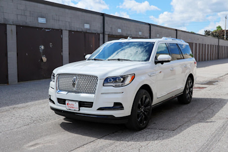 Editorial 2022 lincoln navigator reserve 03 jm