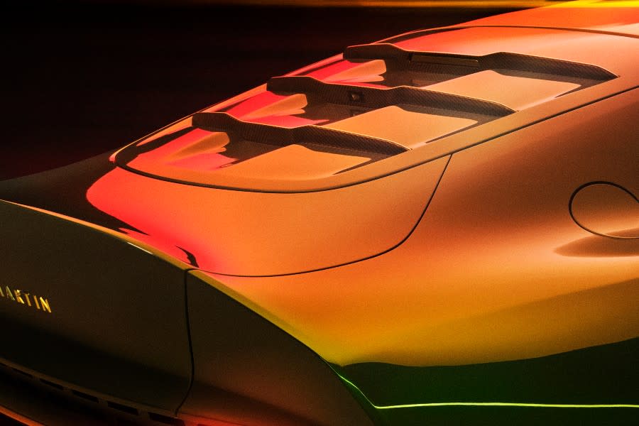 AstonMartinValour_19.jpg