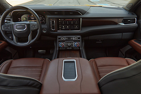Editorial 2024 gmc yukon denali ultimate 4wd td jk 240624 22
