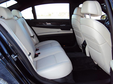 Editorial 2010 bmw 750li cc 008 7757