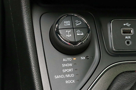 Editorial 2019 jeep cherokee trailhawk 32 jm