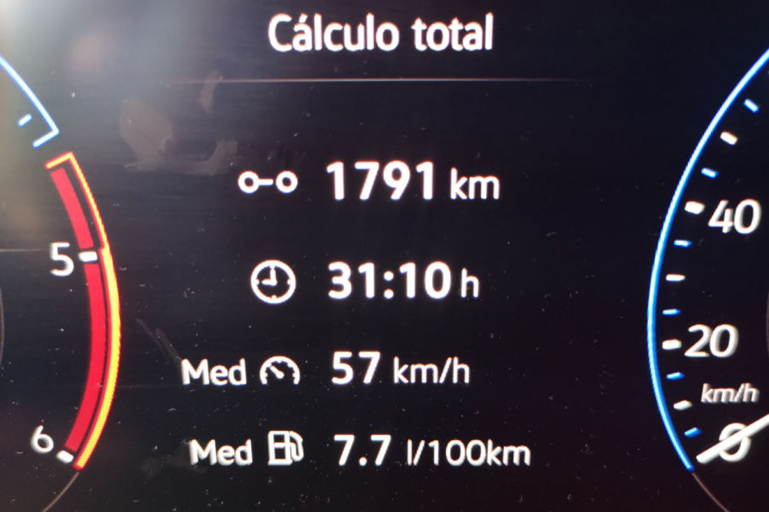 Volkswagen-california-ocean-2023-autoscout24 (36).jpg