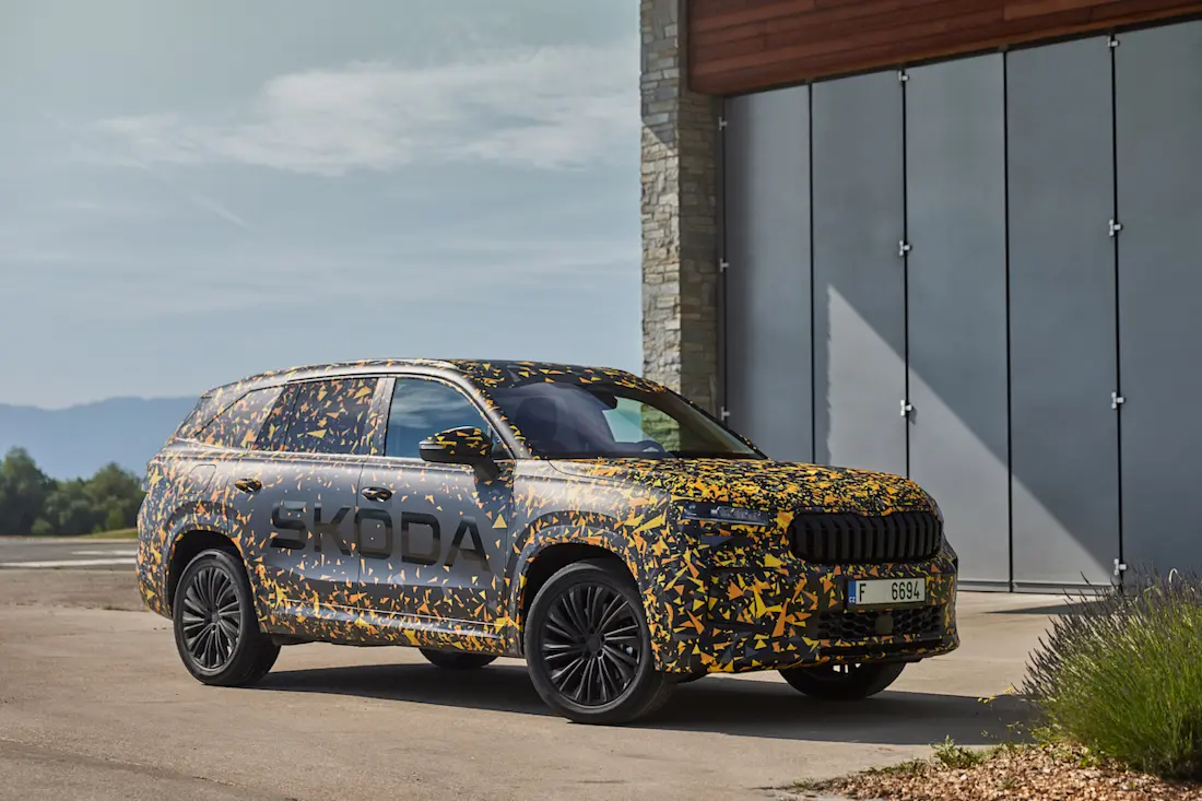 Skoda Kodiaq (2023) static, front view