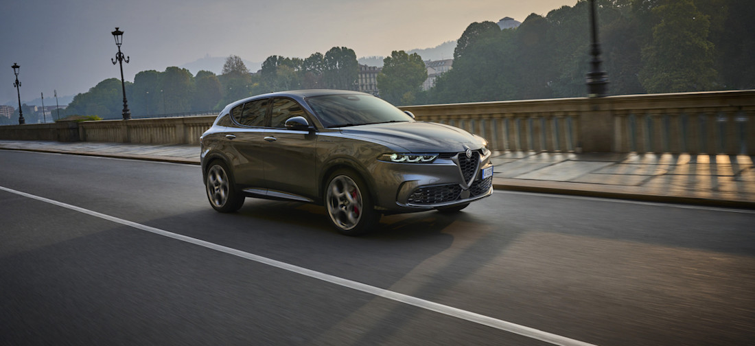 Essai : Alfa Romeo Tonale Plug-in Hybrid Q4 280, économique et sportif ? (2023)