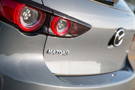 Editorial 2019 mazda3 sport gt 11 jw