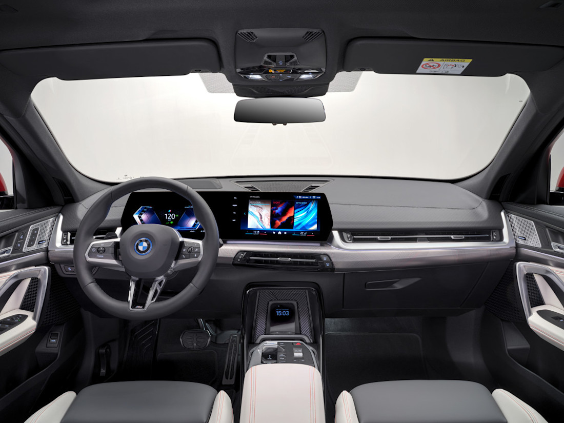 P90526439_highRes_the-first-ever-bmw-i