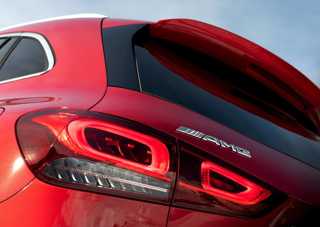 Mercedes-Benz-GLA35_AMG-2021-1280-1c.jpg