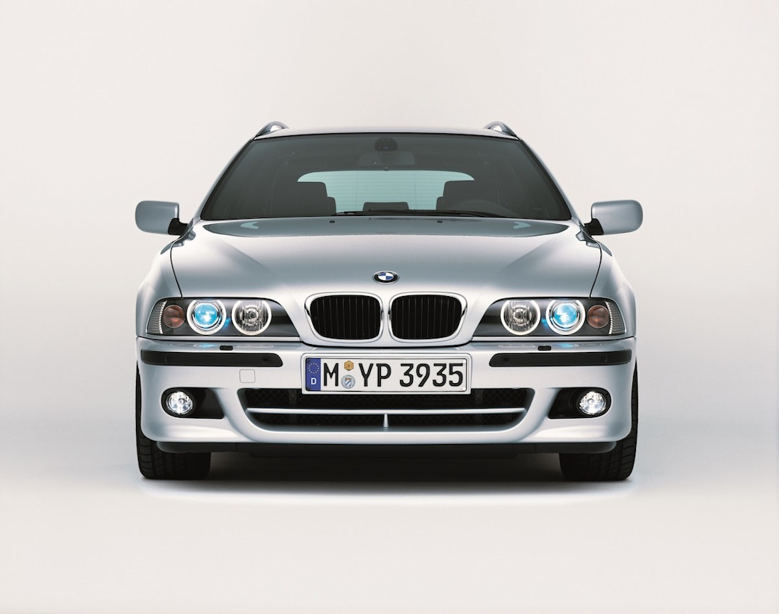 Led koplampen: voor- en nadelen (en kan je ze zelf inbouwen?)