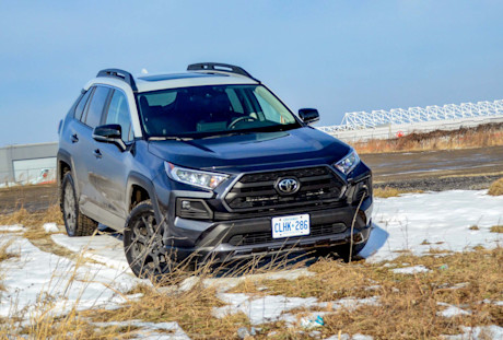 Editorial 2020 toyota rav4 trail trd off road 02 va fr