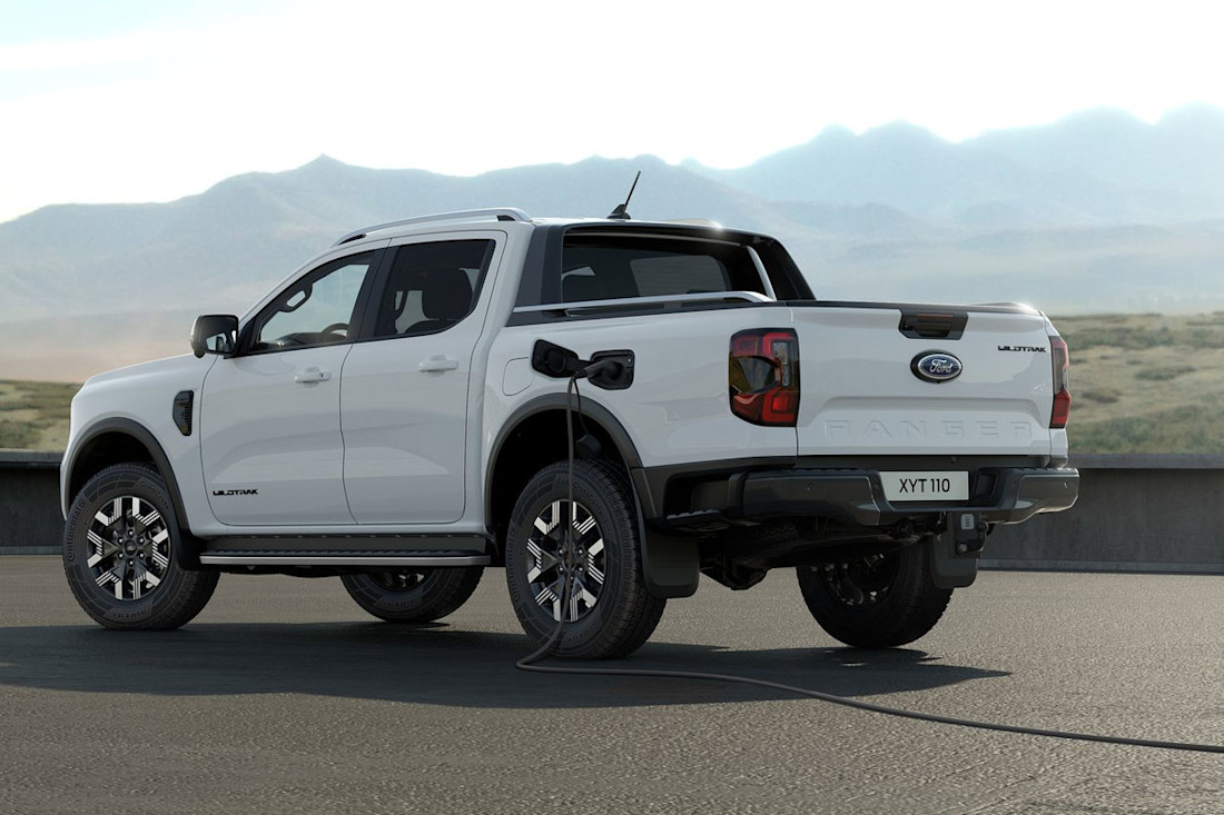 Ford-Ranger_Plug-in_Hybrid-2025-1600-05.jpg