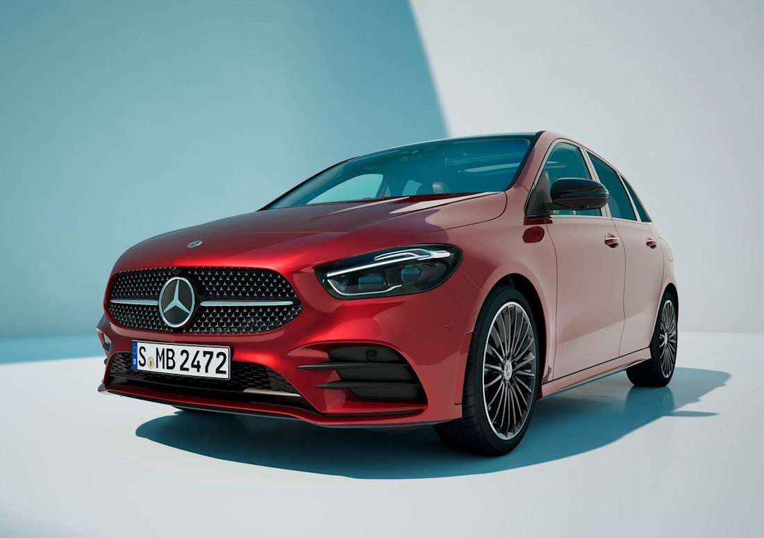 Mercedes-Benz-B-Class-2023