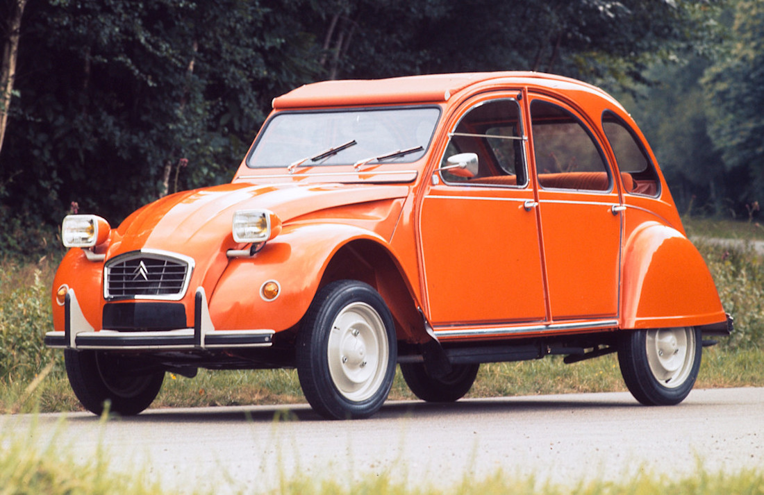 citroen-2cv-overview