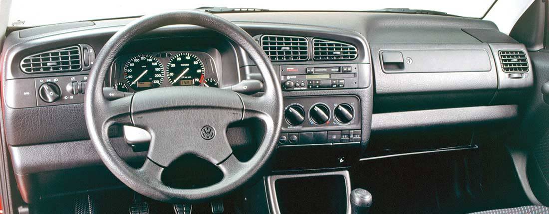 3DFV0xRK9tfaxFUZuroYBS-515b5ec77b7b714b34460a4acdb3b4d9-vw-vento-l-03-1100