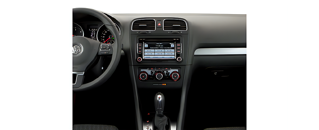 Volkswagen Golf 2011 38