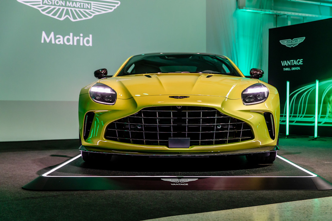 Aston-Martin-Vantage-2024 (4).jpg
