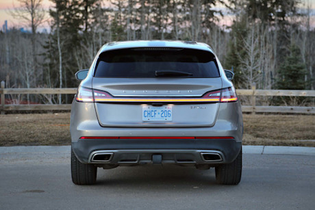Editorial 2019 lincoln nautilus reserve 08 ts