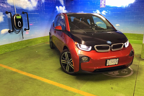 Editorial 2015 bmw i3 with range extender gw 03
