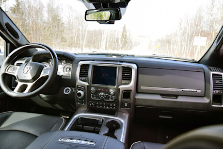 Editorial 2018 ram 1500 limited tungsten 15 jp