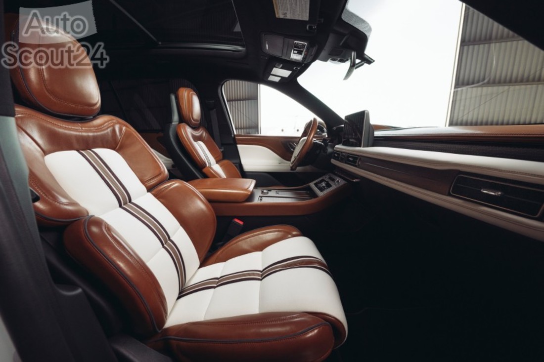 Lincoln-Aviator-Shinola-Concept-4 (2).jpg