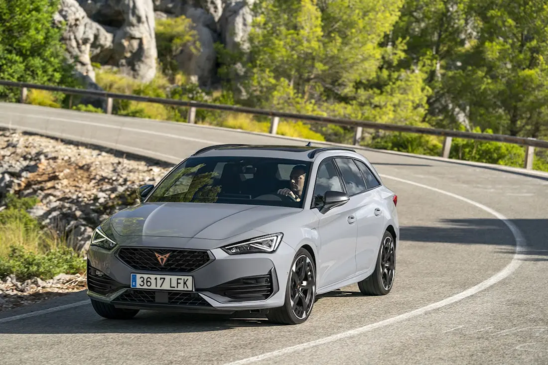 AS24 Cupra rijdend AS24 Cupra rijdend