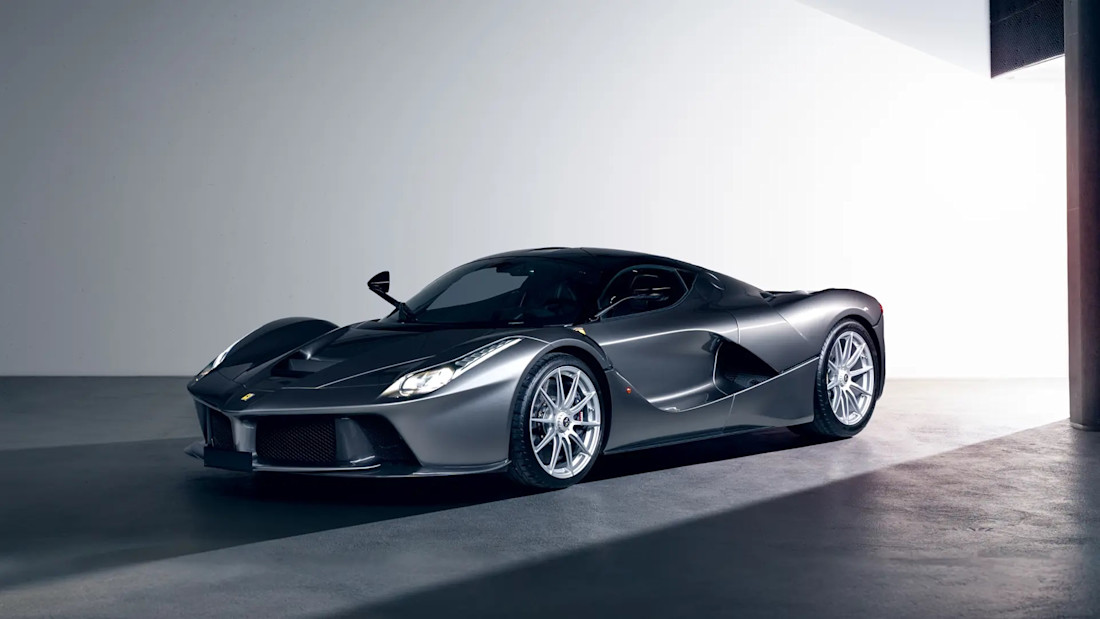 ferrar-laferrari-coupe.jpg