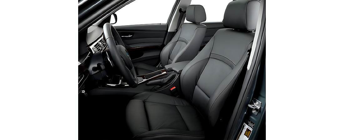 BMW 3 Series 2010 27