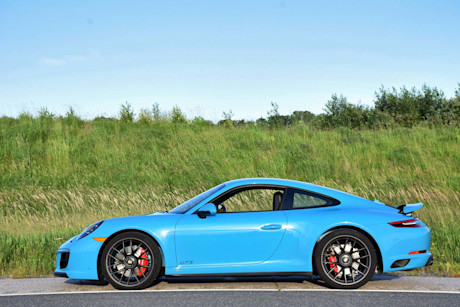 Editorial 2017 porsche 911 carrera 4 gts 06 jp