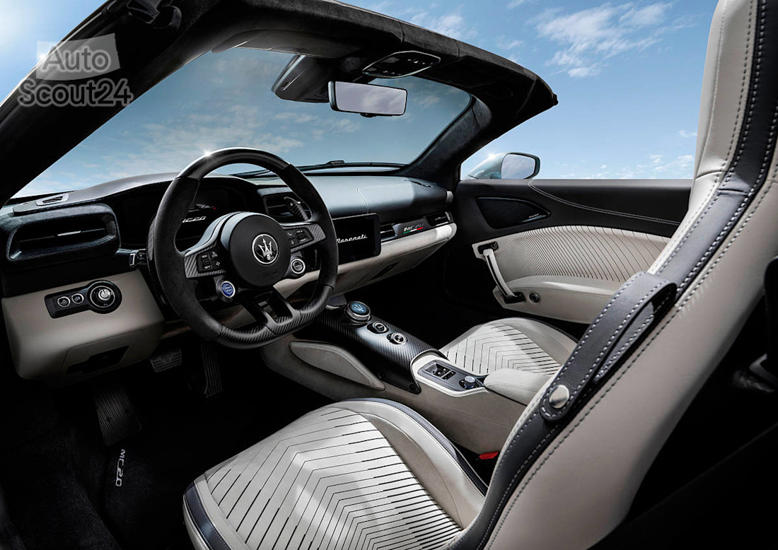 Maserati_MC20_Cielo_lifestyle(14).jpg