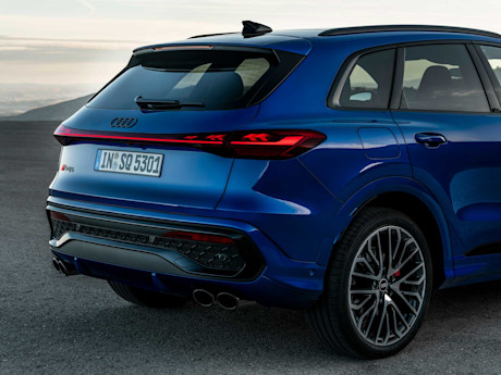 Editorial 2025 audi sq5 edit 9