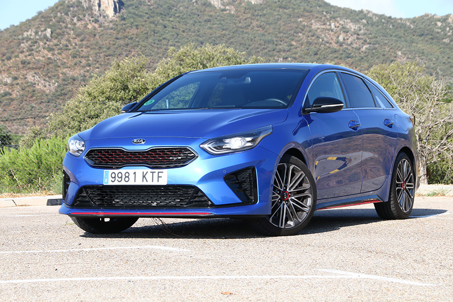 kia-proceed-gt (37).JPG