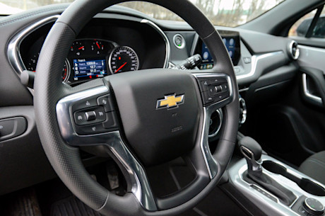 Chevrolet Blazer LT Redline 2022 : essai routier Body Image
