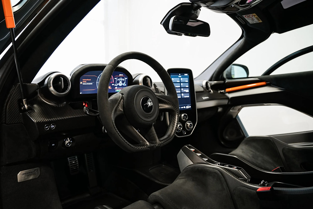 McLaren-Senna-X-interior (2).jpg