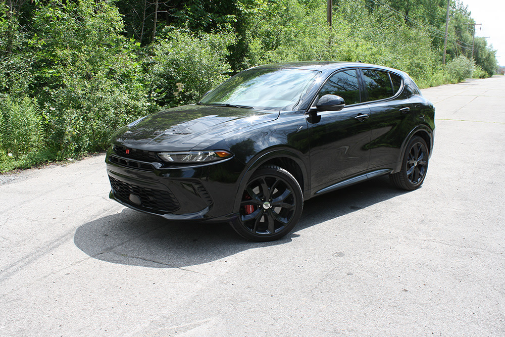 Editorial 2024 dodge hornet phev td db 240726 4