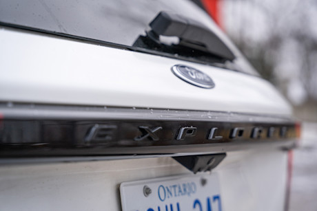 Editorial 2025 ford explorer st td jw 250127 44