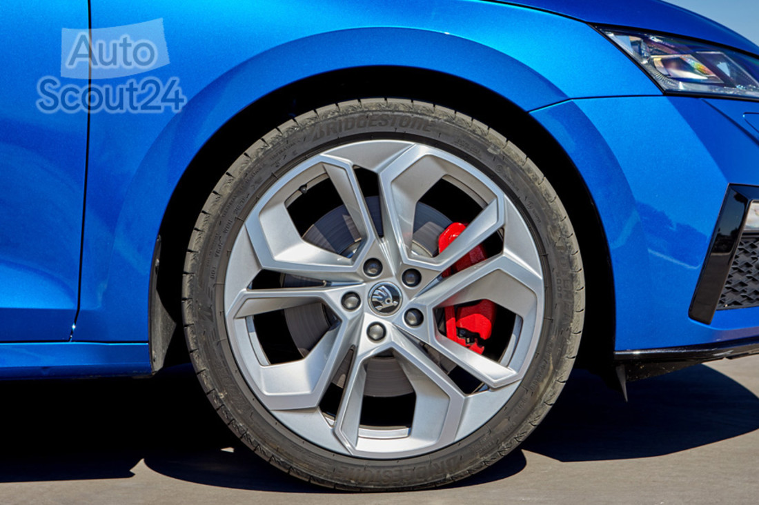 skoda-octavia-rs (6).jpg