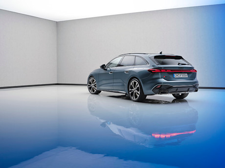 Editorial 2025 audi a5 s5 audi preview 240712 pb 25