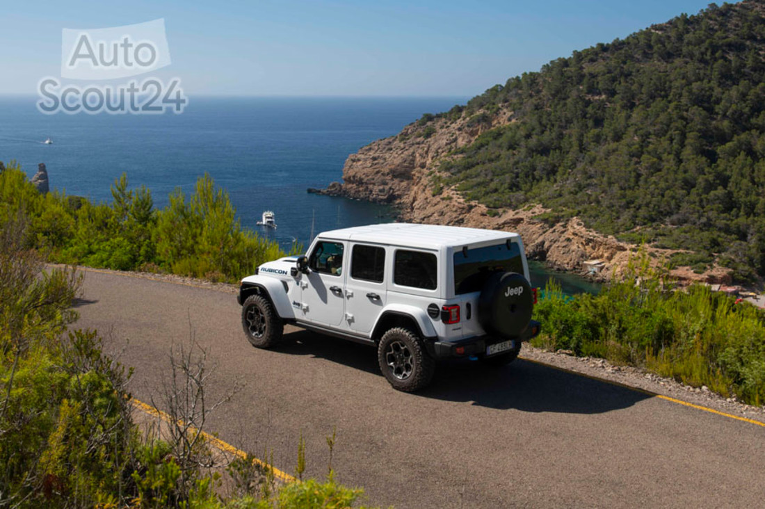 jeep-wrangler-4xe (12).jpg