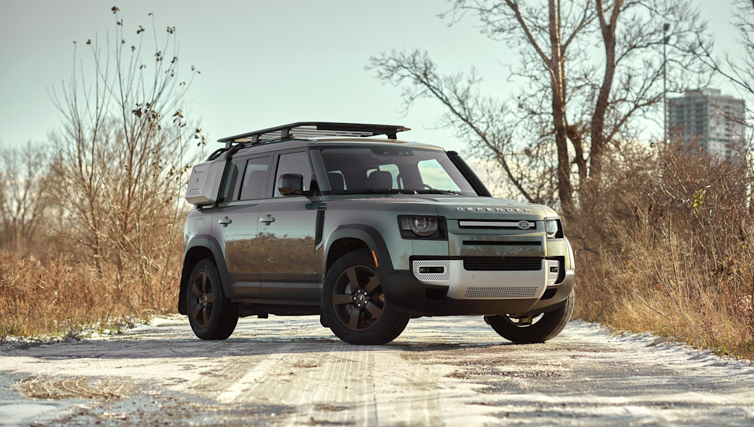 Editorial 2020 land rover defender 110 02 wc fr