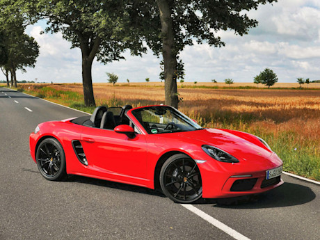 Editorial 09 bh 2017 porsche 718 boxster